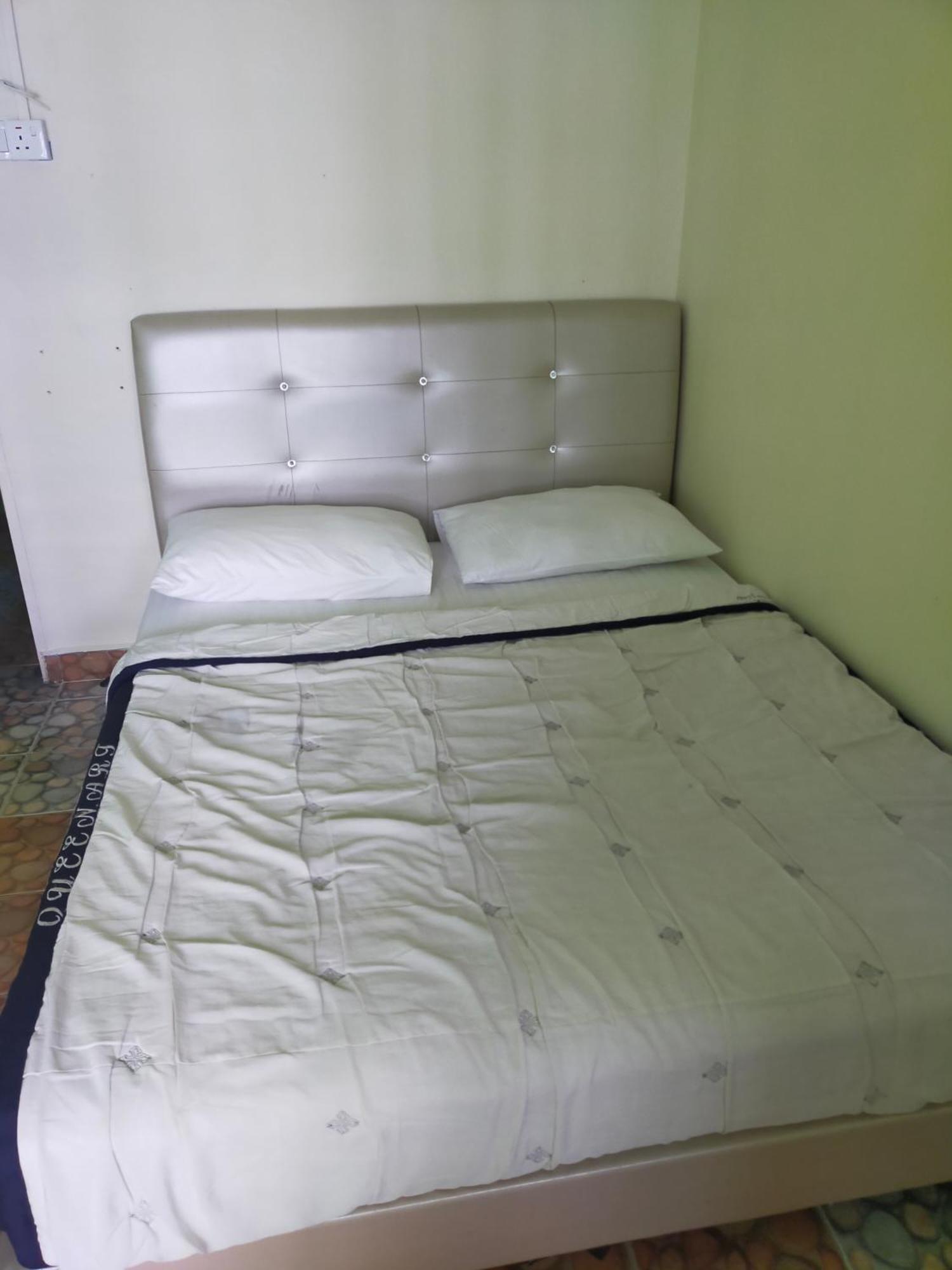 Netasha Holiday Inn Tanah Rata Eksteriør billede