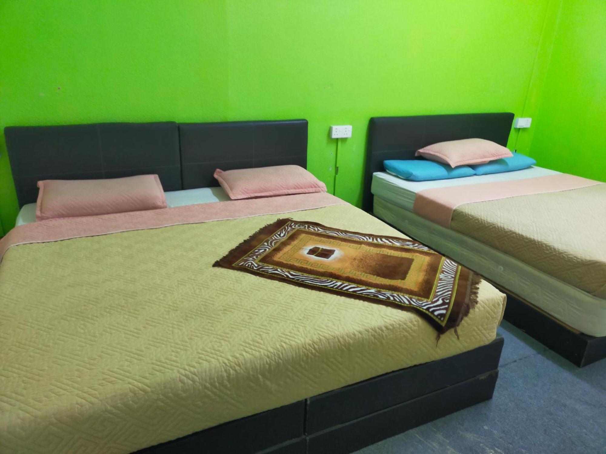 Netasha Holiday Inn Tanah Rata Eksteriør billede