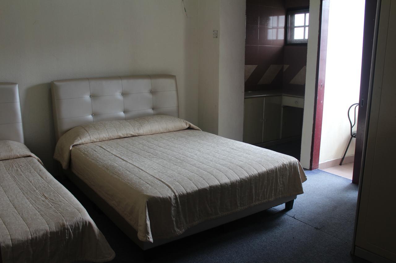 Netasha Holiday Inn Tanah Rata Eksteriør billede